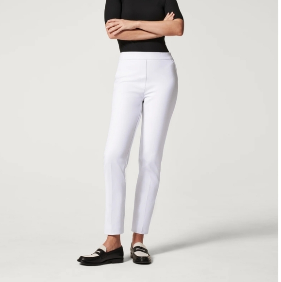SPANX Pants - NWT Spanx On-The-Go Ankle Slim Straight Pant